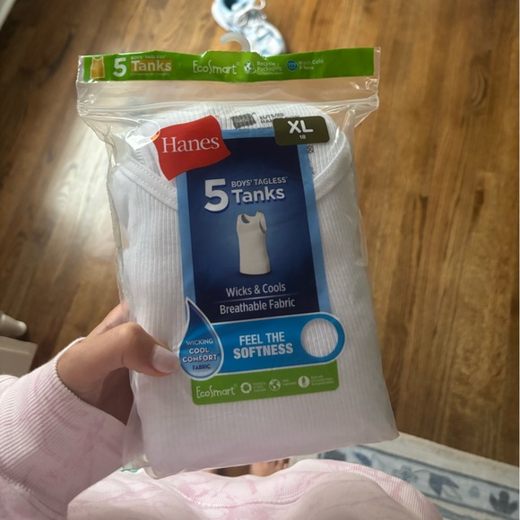 Hanes boys tank 
5 pack - Picture 1 of 1